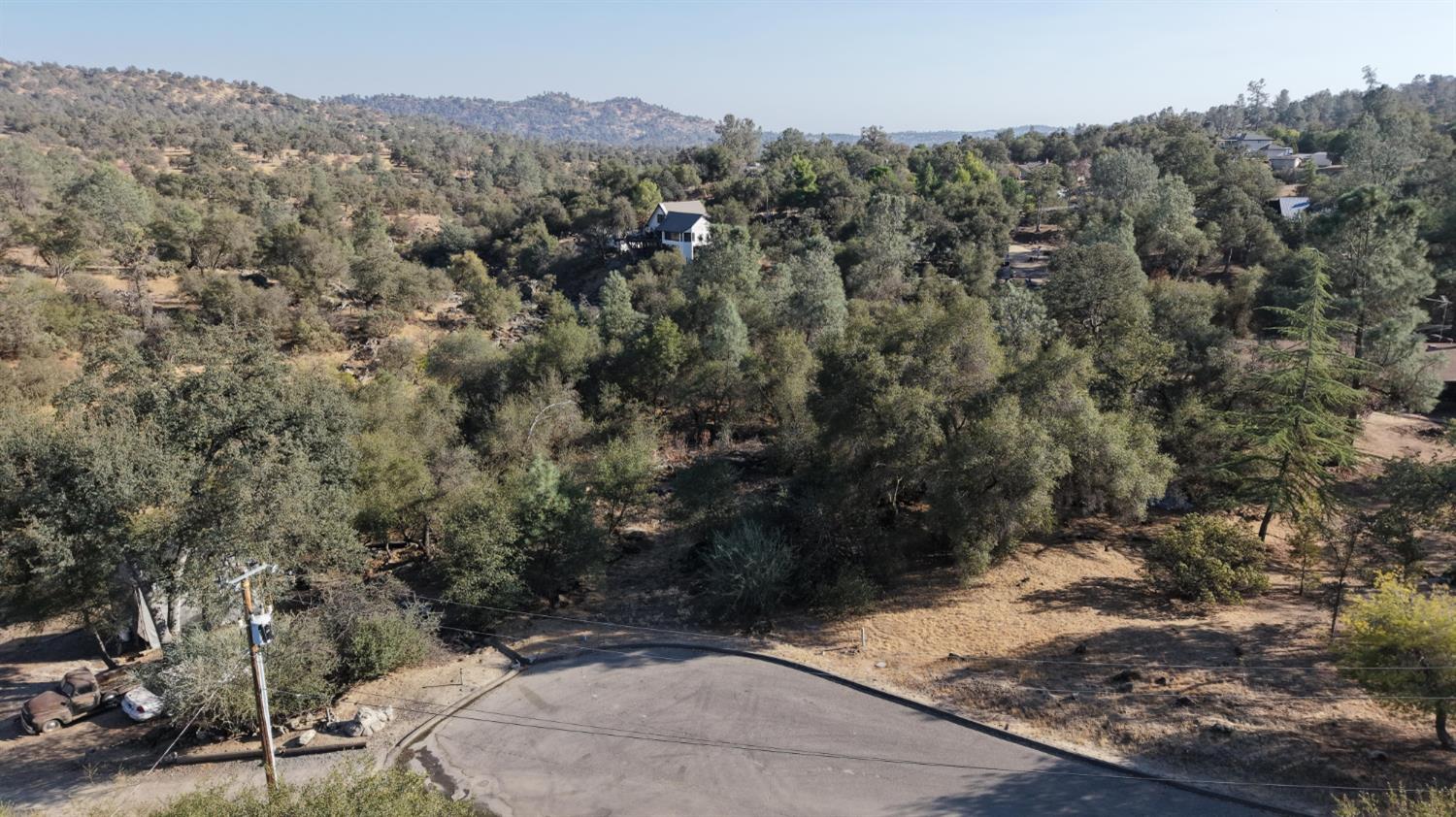 2122 Quail Ct, Coarsegold, CA 93614