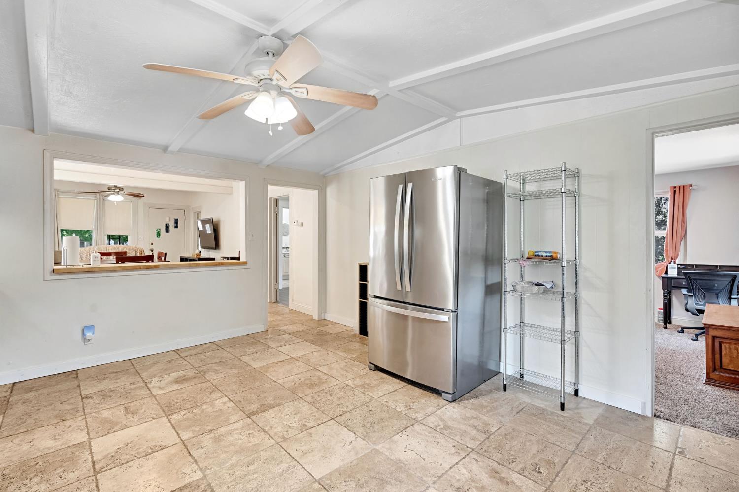 1306 N Roosevelt Ave, Fresno, CA 93728