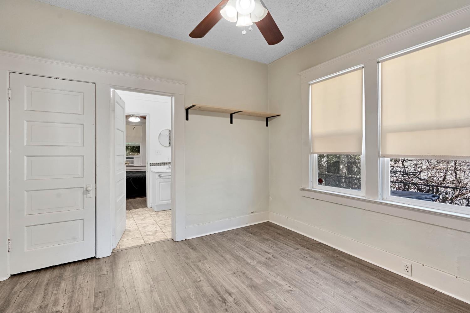 1306 N Roosevelt Ave, Fresno, CA 93728