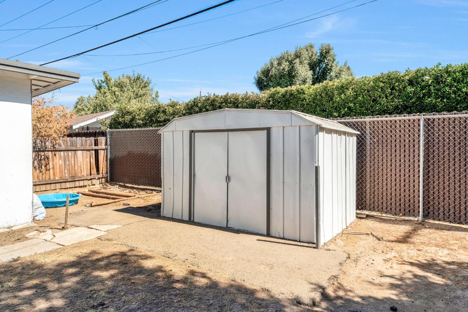 1306 N Roosevelt Ave, Fresno, CA 93728