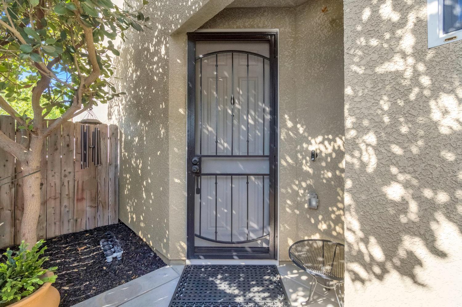 3194 Swift Ave, Clovis, CA 93619
