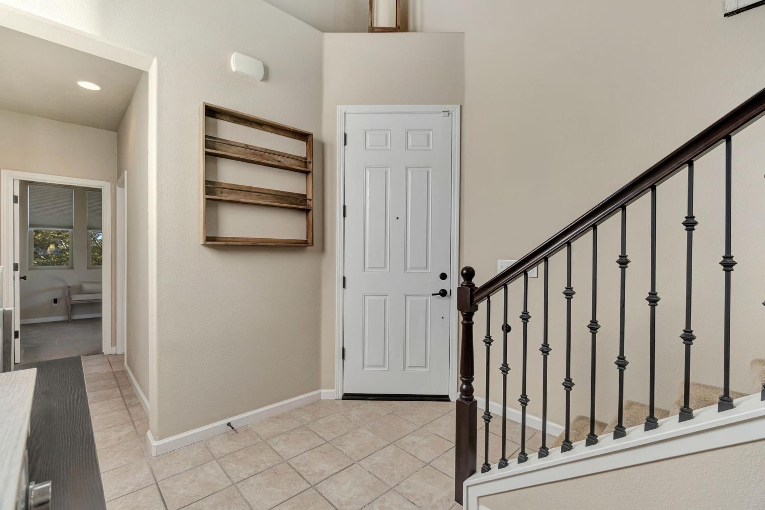 3194 Swift Ave, Clovis, CA 93619
