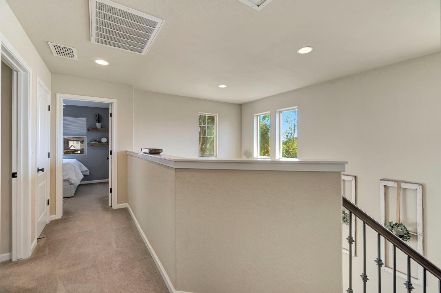 3194 Swift Ave, Clovis, CA 93619