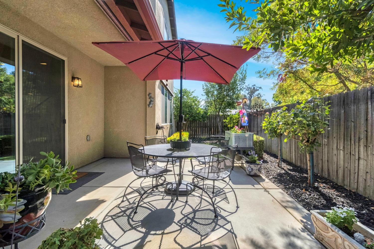 3194 Swift Ave, Clovis, CA 93619