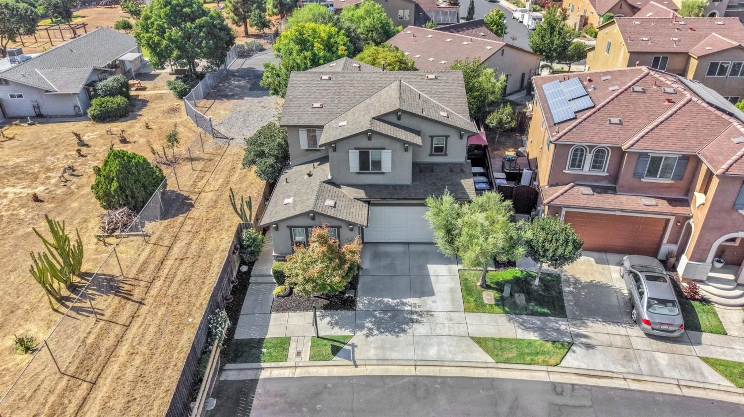3194 Swift Ave, Clovis, CA 93619