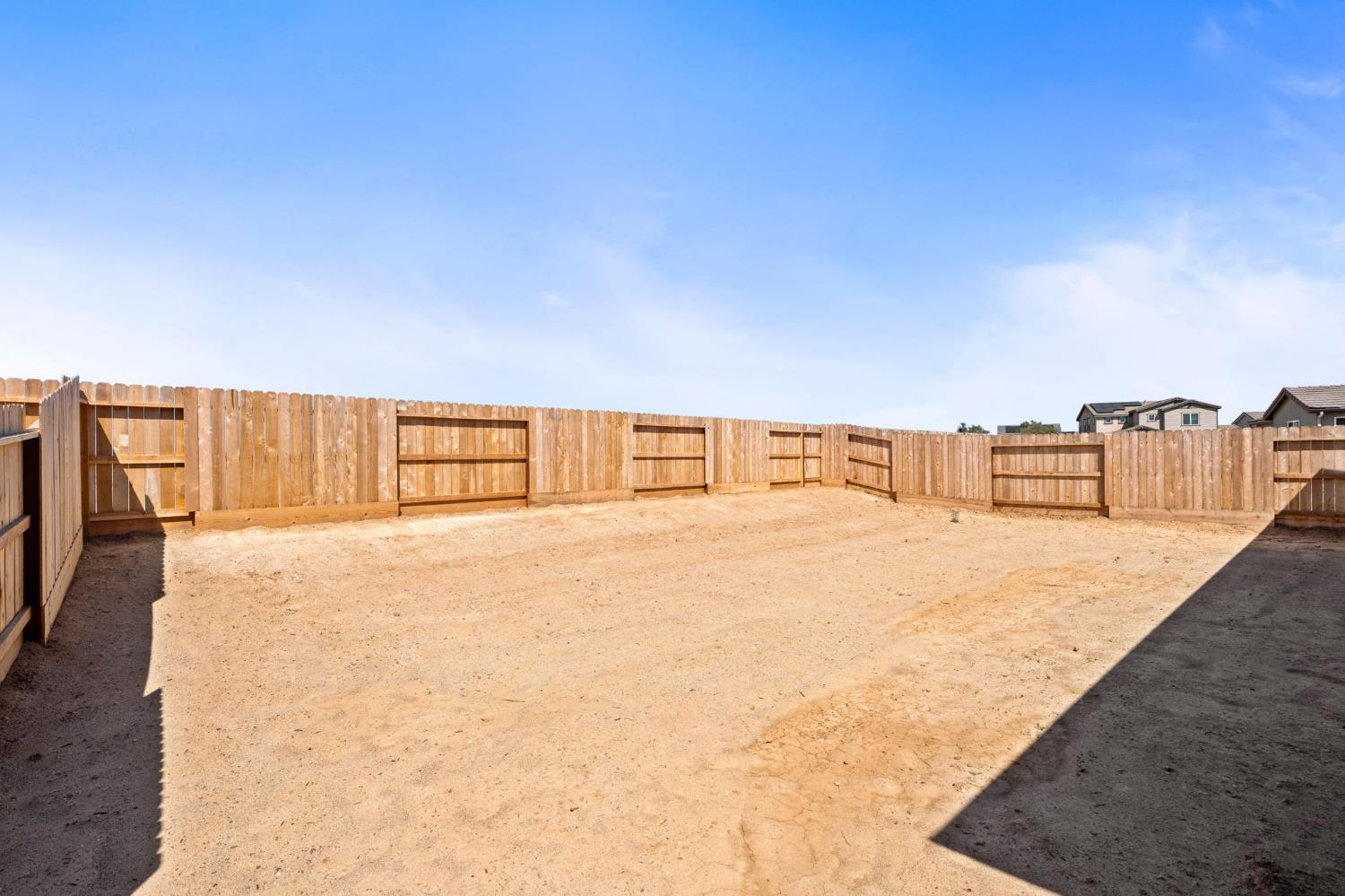 1252 Cathedral Ct S, Madera, CA 93636