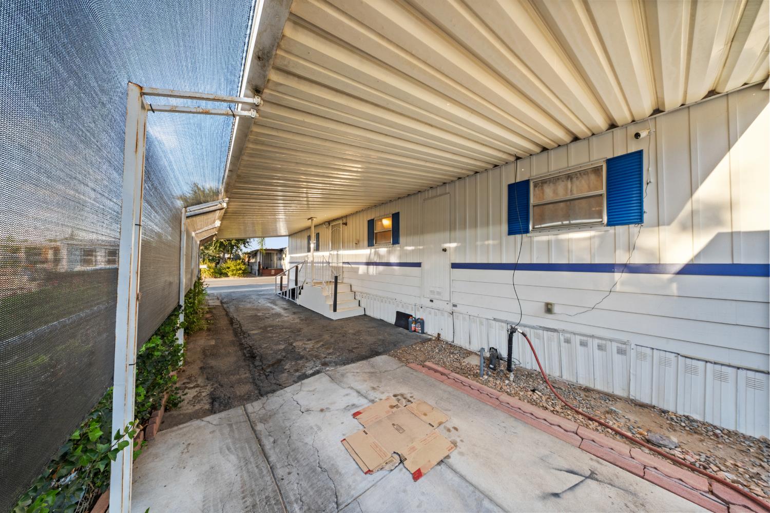 7676 N Fresno St #20, Fresno, CA 93720