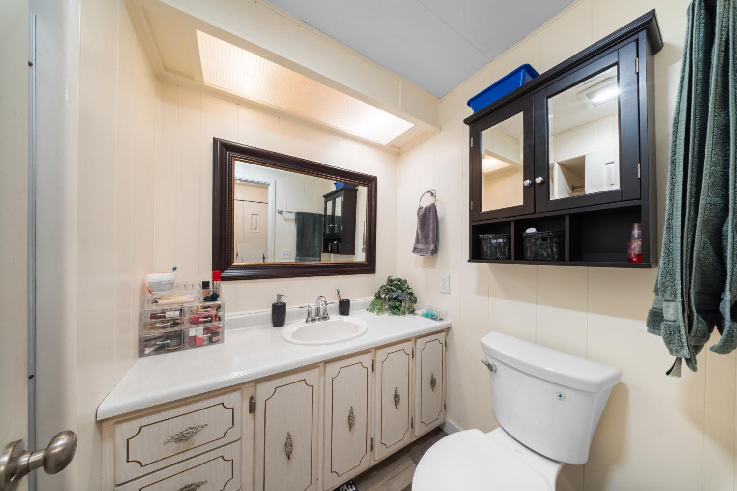 7676 N Fresno St #20, Fresno, CA 93720