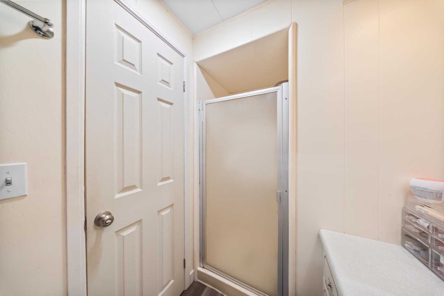 7676 N Fresno St #20, Fresno, CA 93720