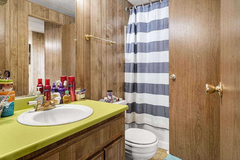 371 Bethel, Sanger, CA 93657