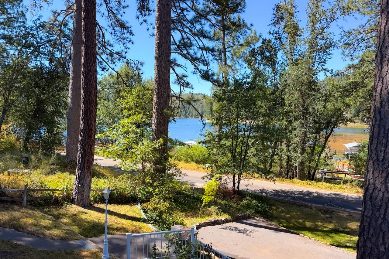 53327 Road 432, Bass Lake, CA 93604