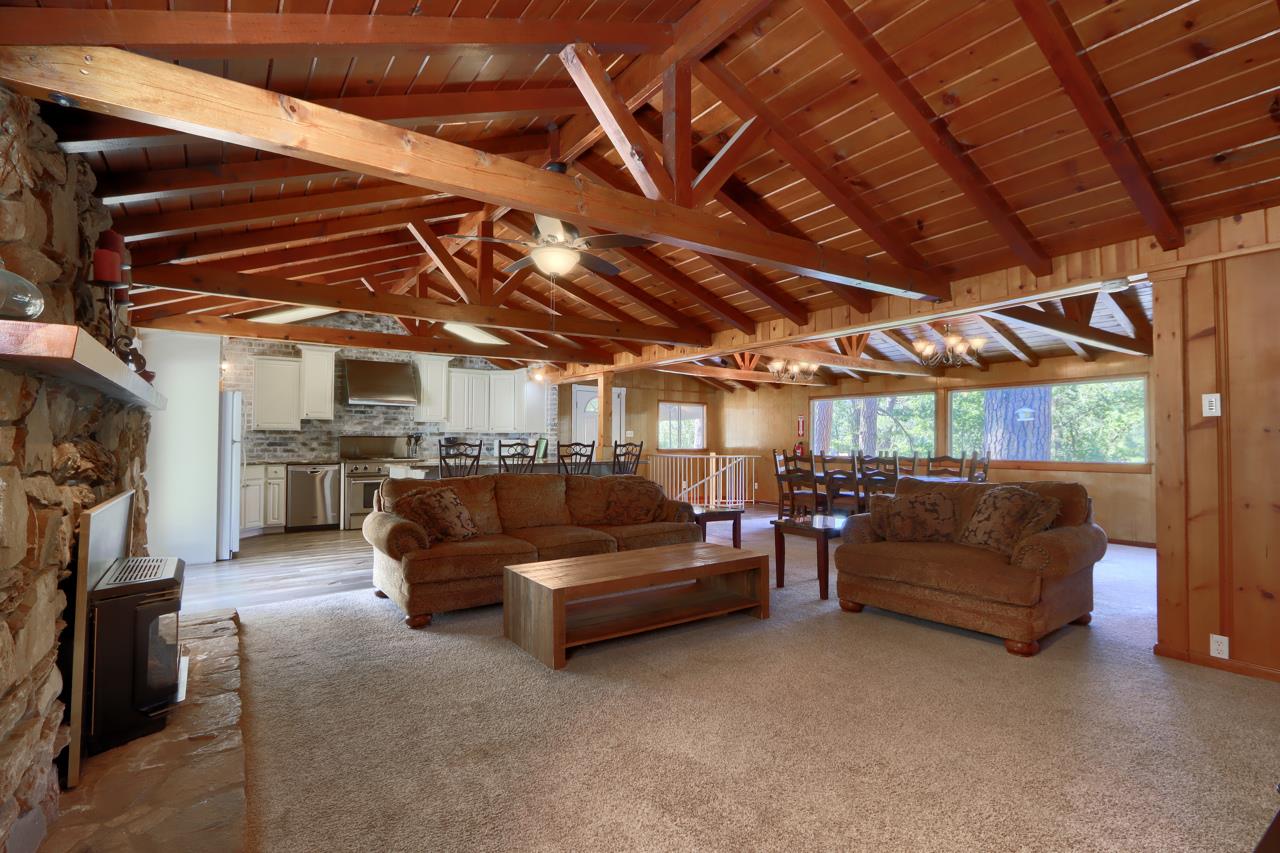 53327 Road 432, Bass Lake, CA 93604