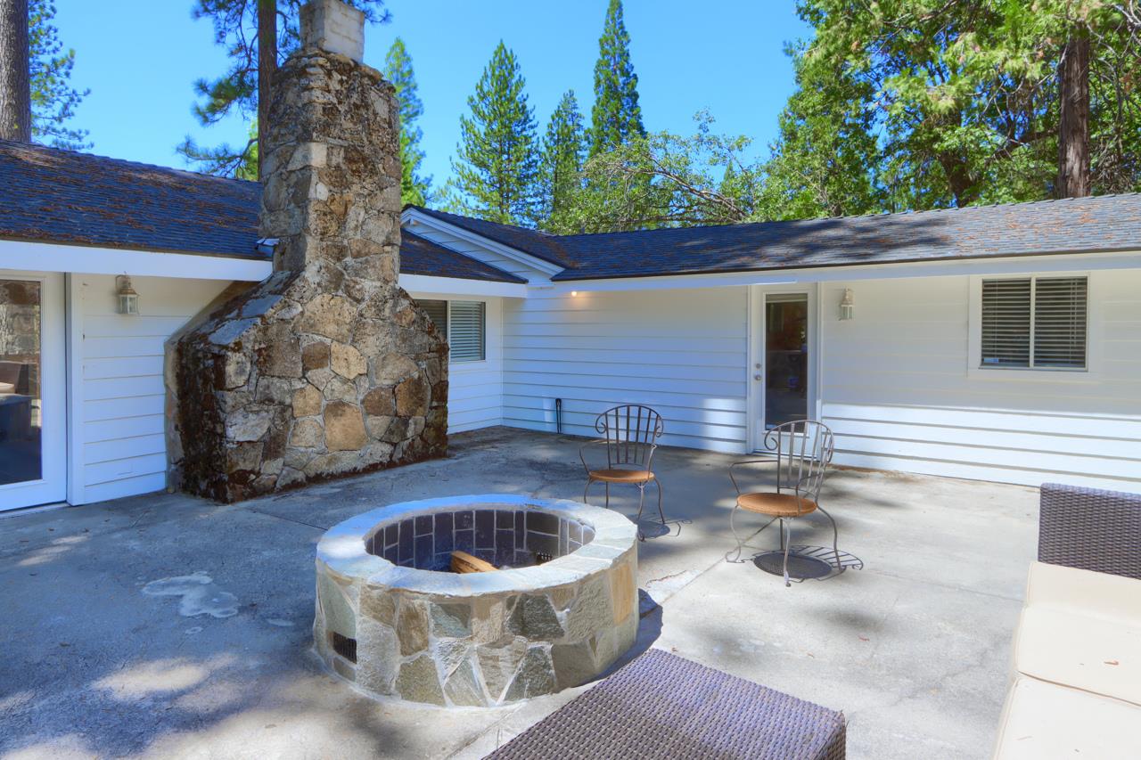 53327 Road 432, Bass Lake, CA 93604