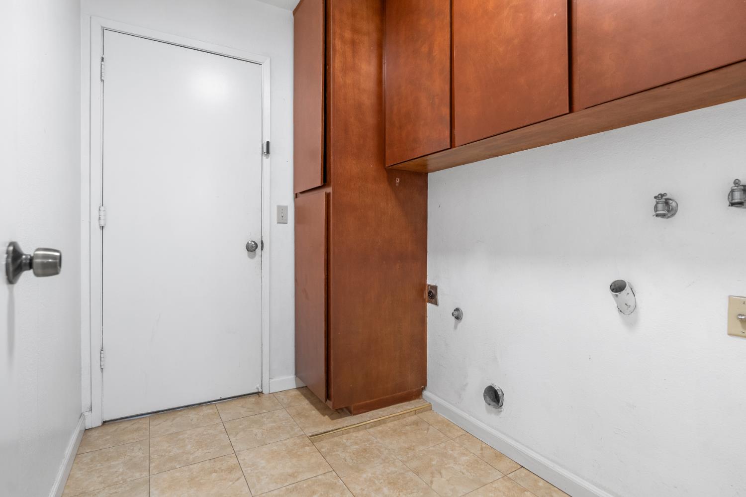 248 W Palo Alto Ave, Fresno, CA 93704