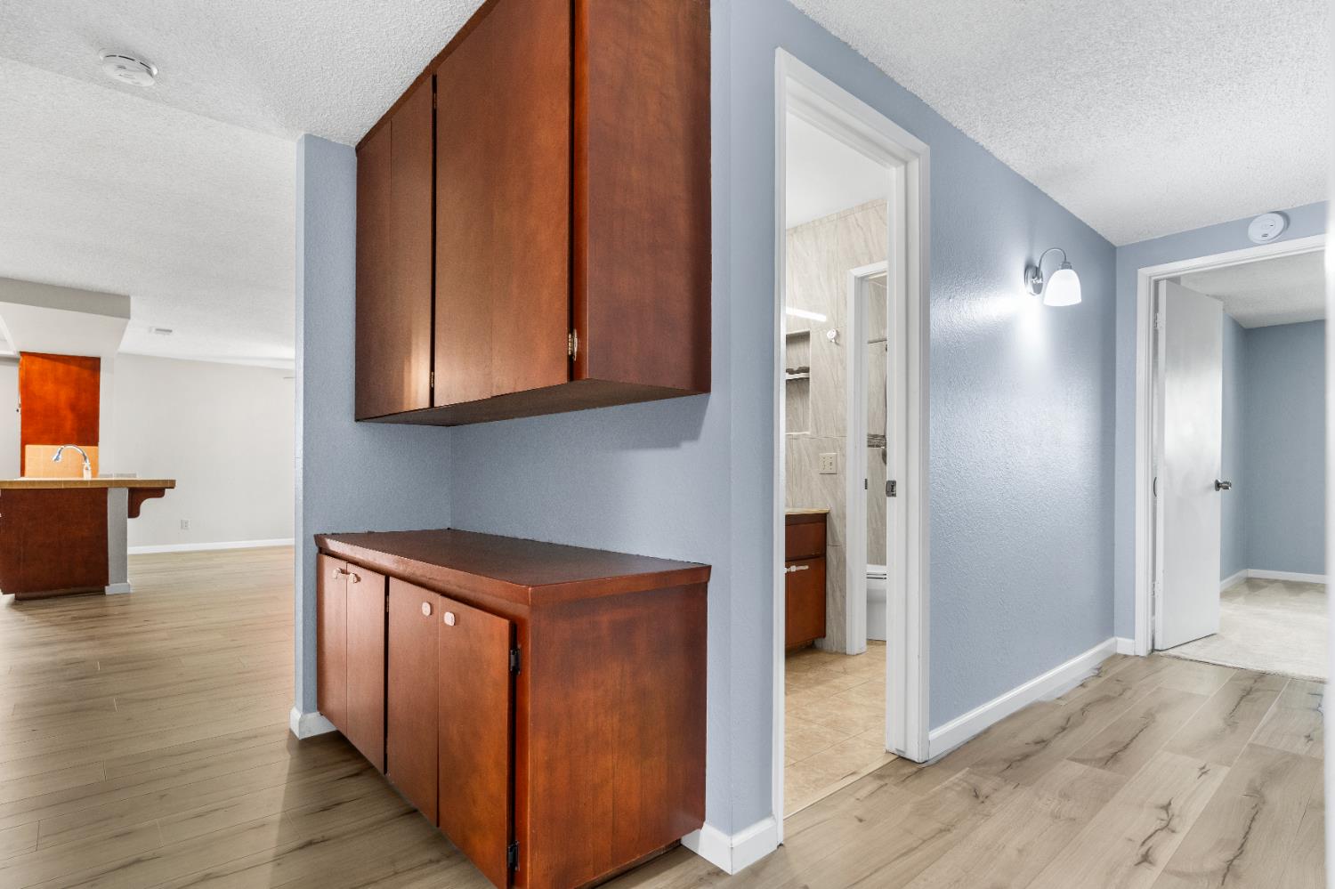 248 W Palo Alto Ave, Fresno, CA 93704