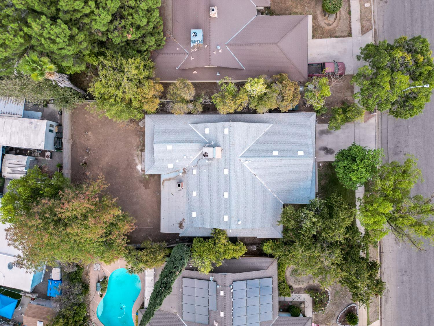 248 W Palo Alto Ave, Fresno, CA 93704