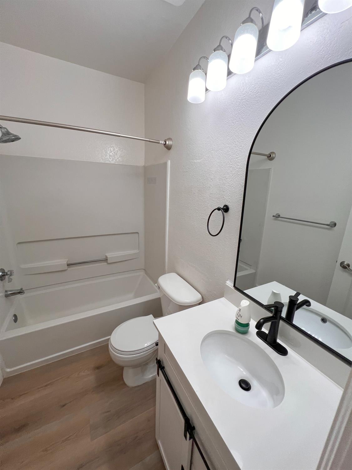 450 Pine Ridge Dr, San Ramon, CA 94582