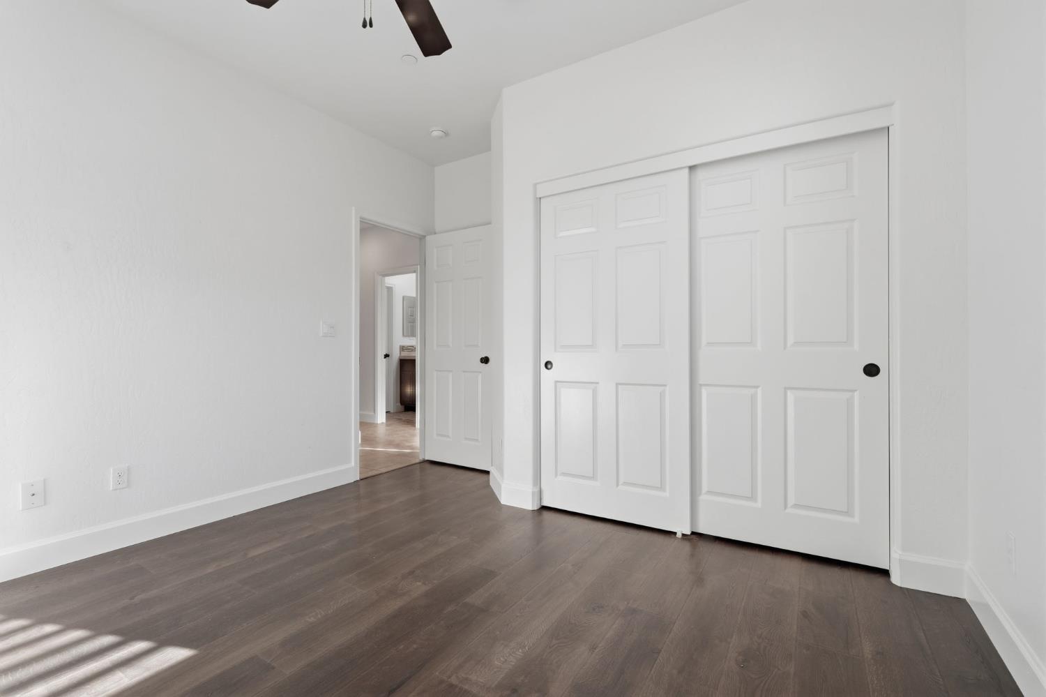 3939 E Laura, Visalia, CA 93292