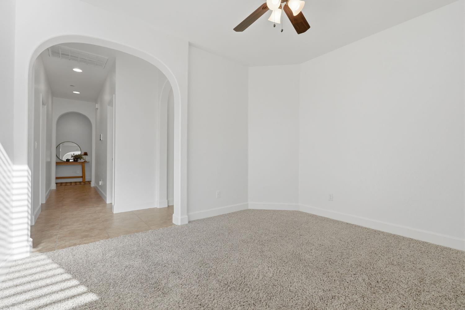 3939 E Laura, Visalia, CA 93292