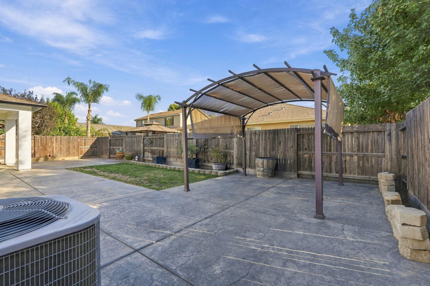 3939 E Laura, Visalia, CA 93292