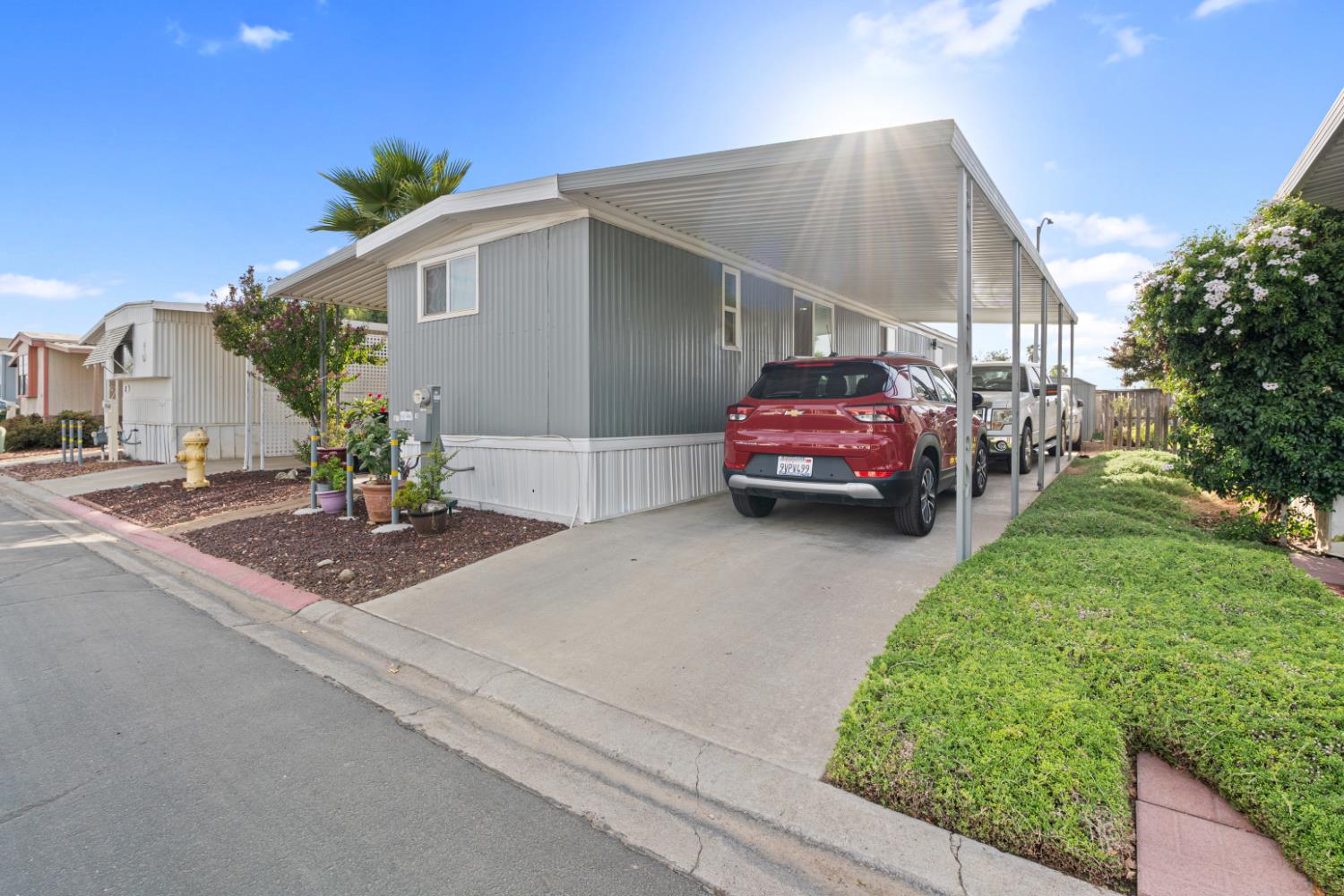 1218 E Cleveland Ave #14, Madera, CA 93638