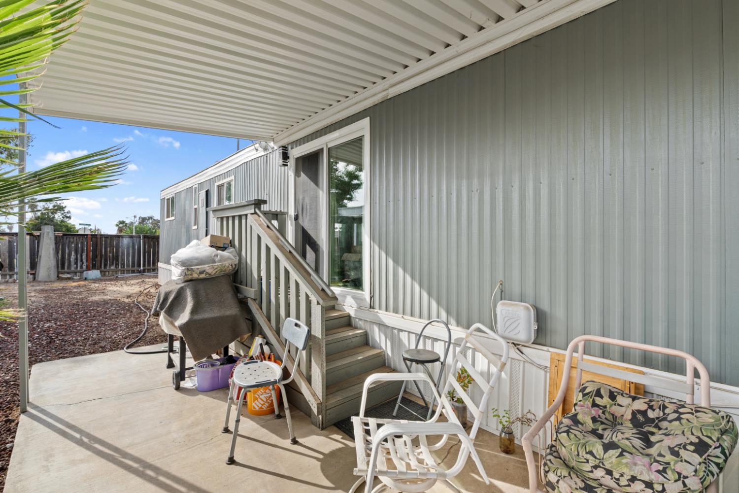1218 E Cleveland Ave #14, Madera, CA 93638