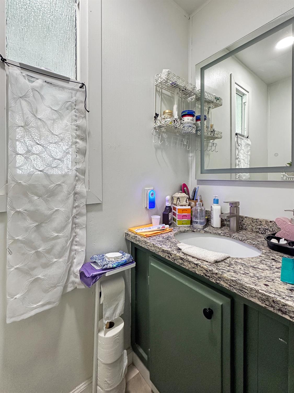 1218 E Cleveland Ave #14, Madera, CA 93638