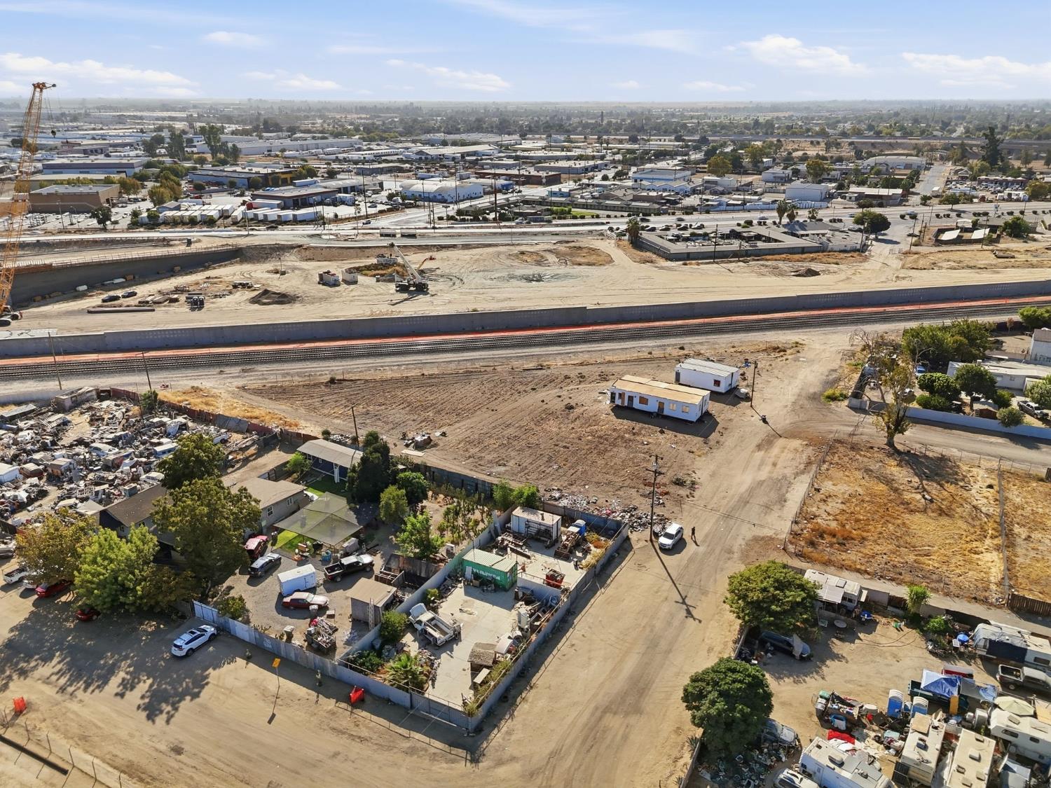 3012 E Belgravia Ave, Fresno, CA 93721