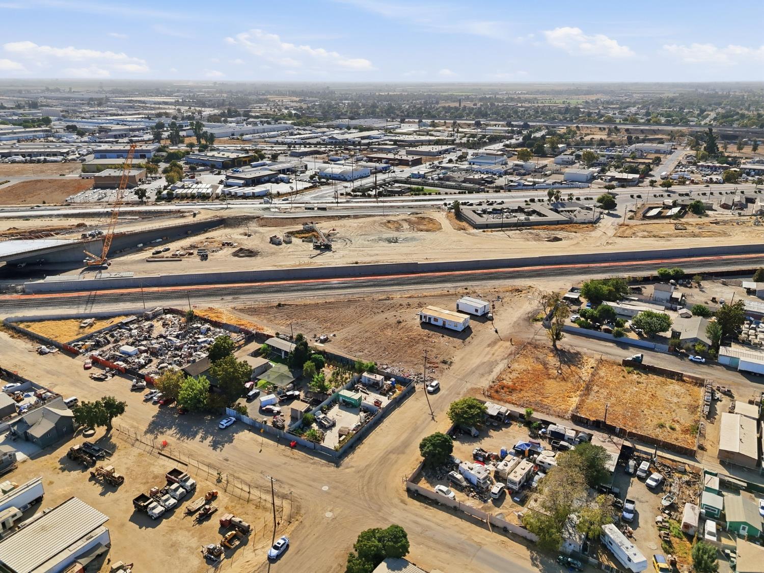 3012 E Belgravia Ave, Fresno, CA 93721