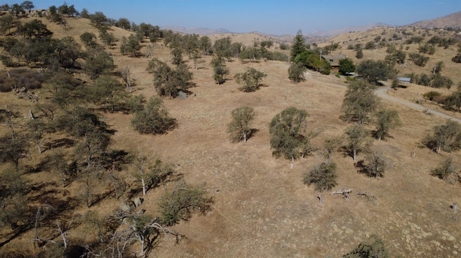 0 0 Wolverine Ln, Yokuts Valley, CA 93675