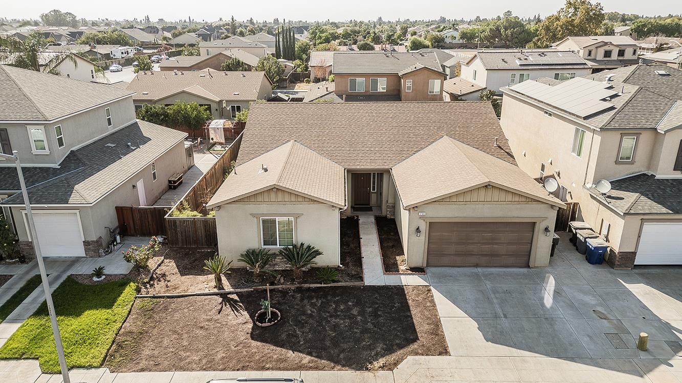 3765 N Pearwood Ave, Fresno, CA 93727