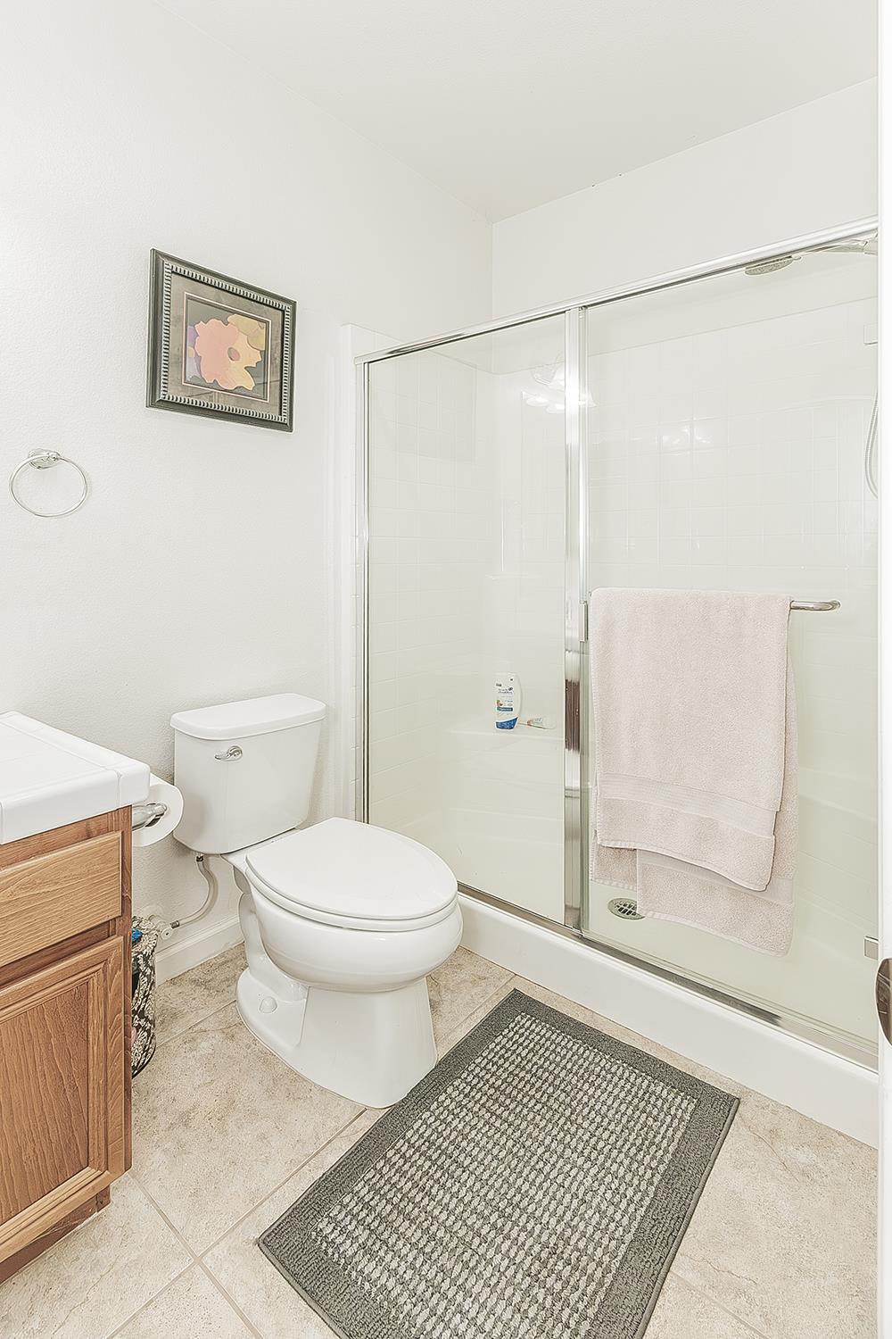 3765 N Pearwood Ave, Fresno, CA 93727