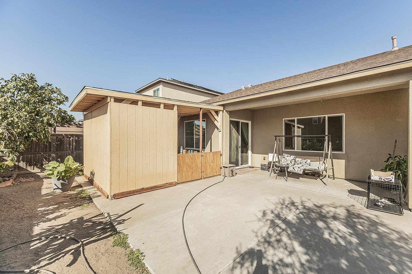3765 N Pearwood Ave, Fresno, CA 93727