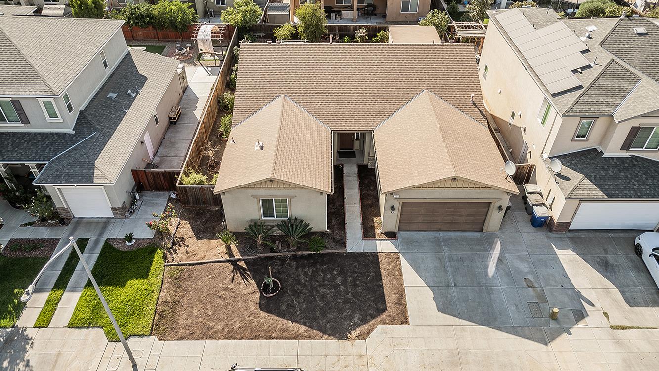 3765 N Pearwood Ave, Fresno, CA 93727