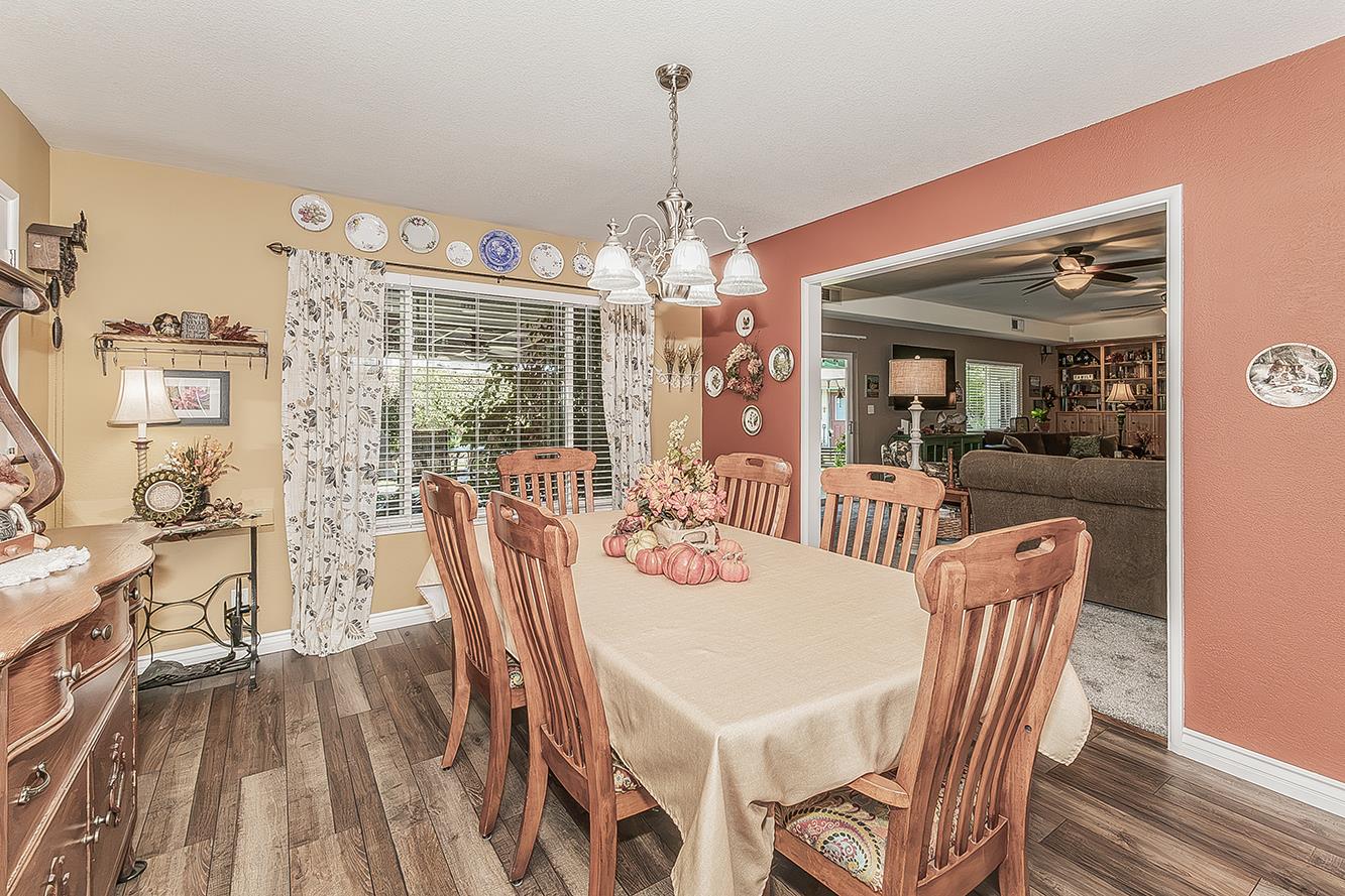 6076 N Spalding Ave, Fresno, CA 93710