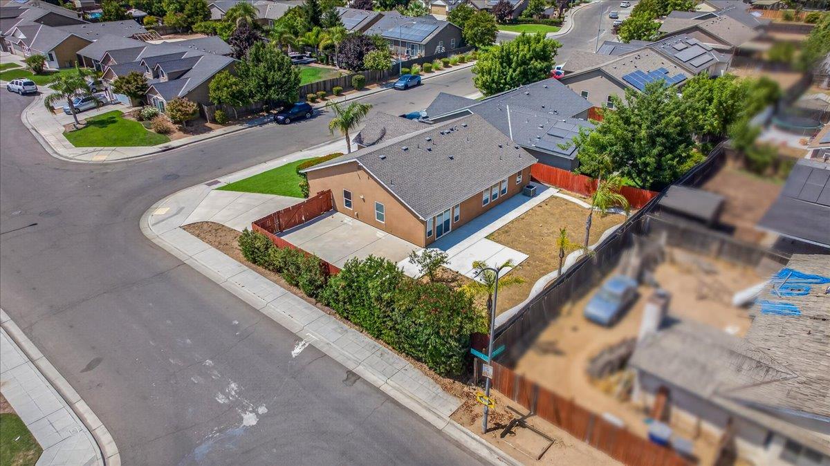 2526 N Antioch Ave, Fresno, CA 93722
