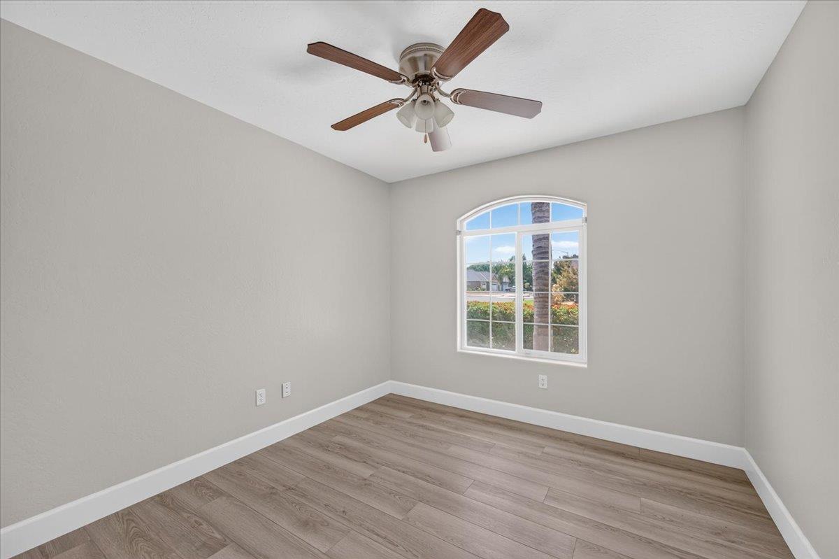 2526 N Antioch Ave, Fresno, CA 93722