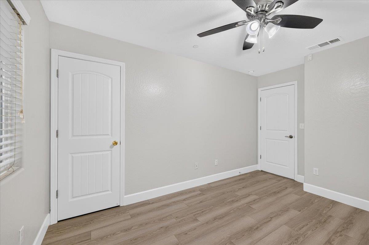 2526 N Antioch Ave, Fresno, CA 93722