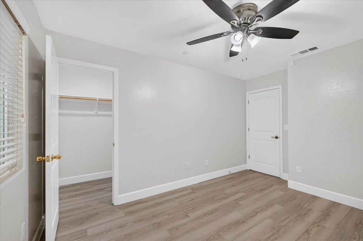 2526 N Antioch Ave, Fresno, CA 93722