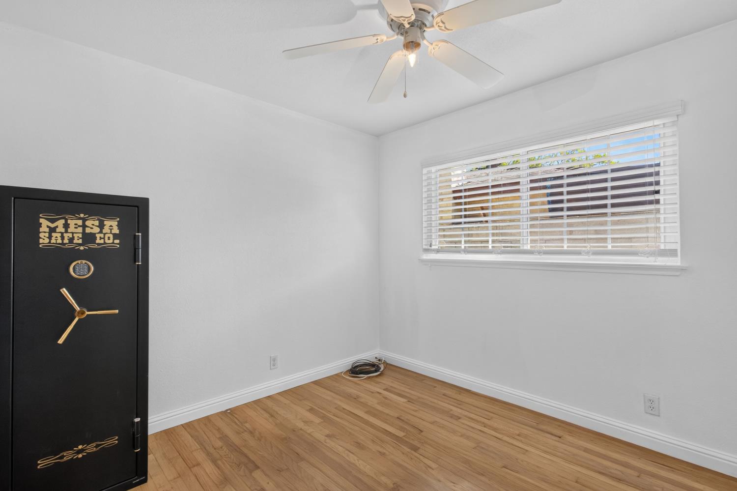 2432 E Richert Ave, Fresno, CA 93726