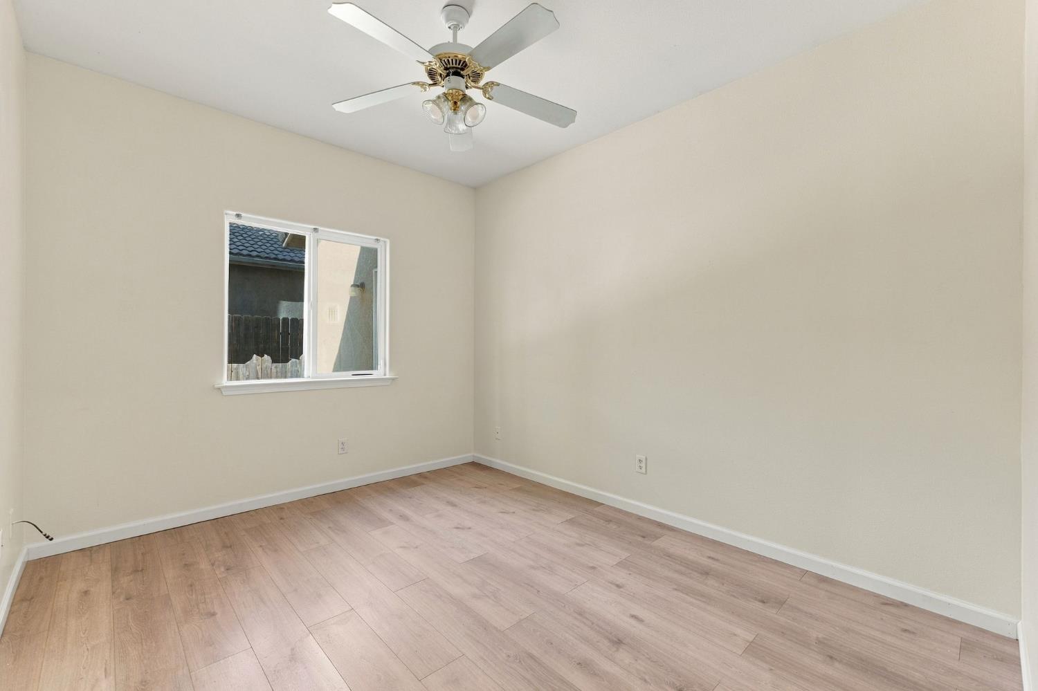 2317 E Lewis Ct, Fowler, CA 93625