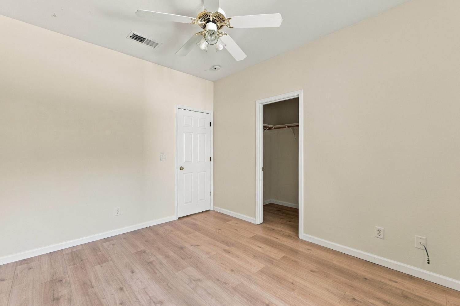 2317 E Lewis Ct, Fowler, CA 93625