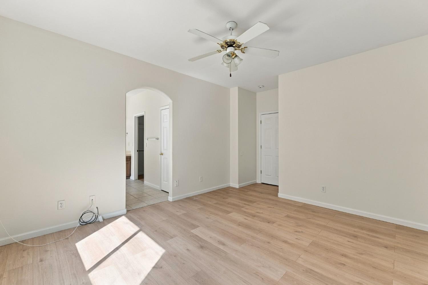 2317 E Lewis Ct, Fowler, CA 93625