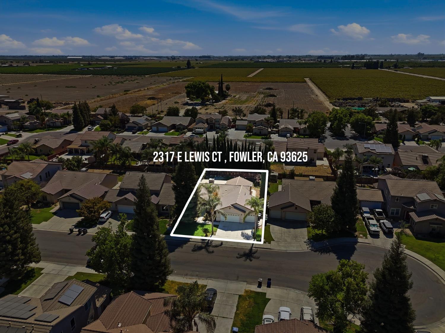 2317 E Lewis Ct, Fowler, CA 93625