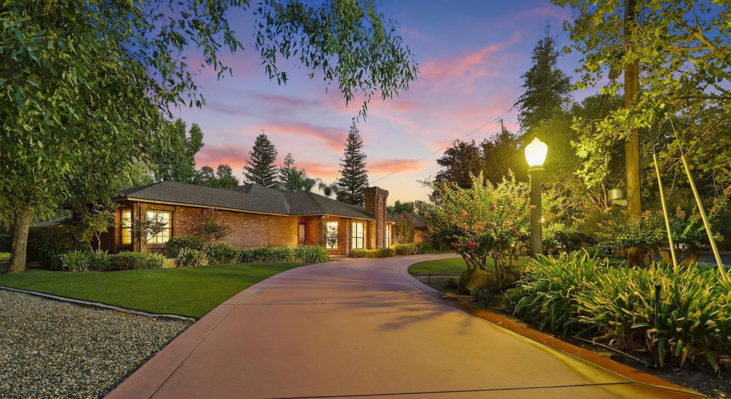 4688 N Wilson Ave, Fresno, CA 93704