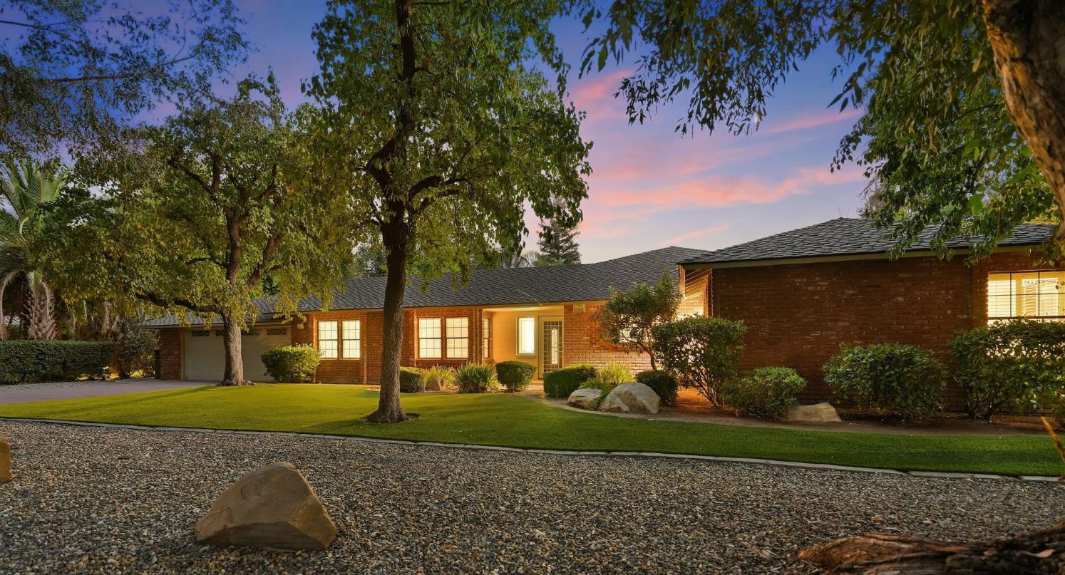 4688 N Wilson Ave, Fresno, CA 93704