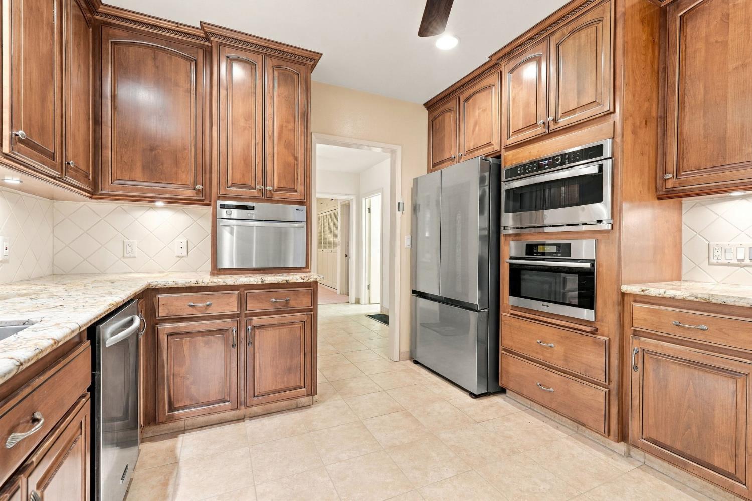 4688 N Wilson Ave, Fresno, CA 93704