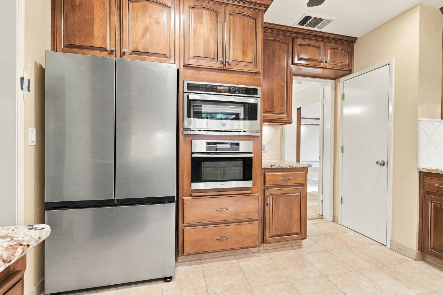 4688 N Wilson Ave, Fresno, CA 93704