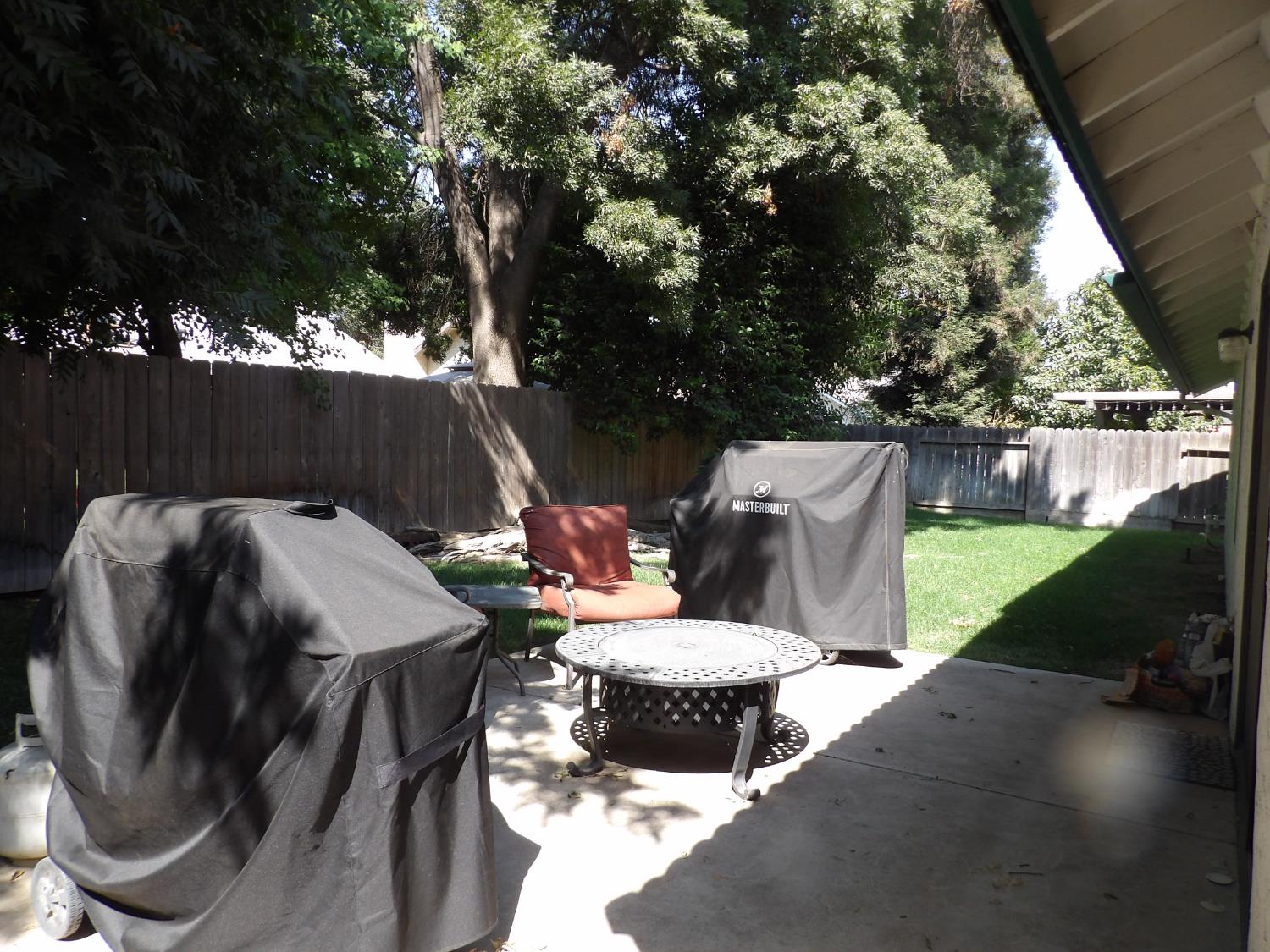 668 N Bundy Ave, Fresno, CA 93611