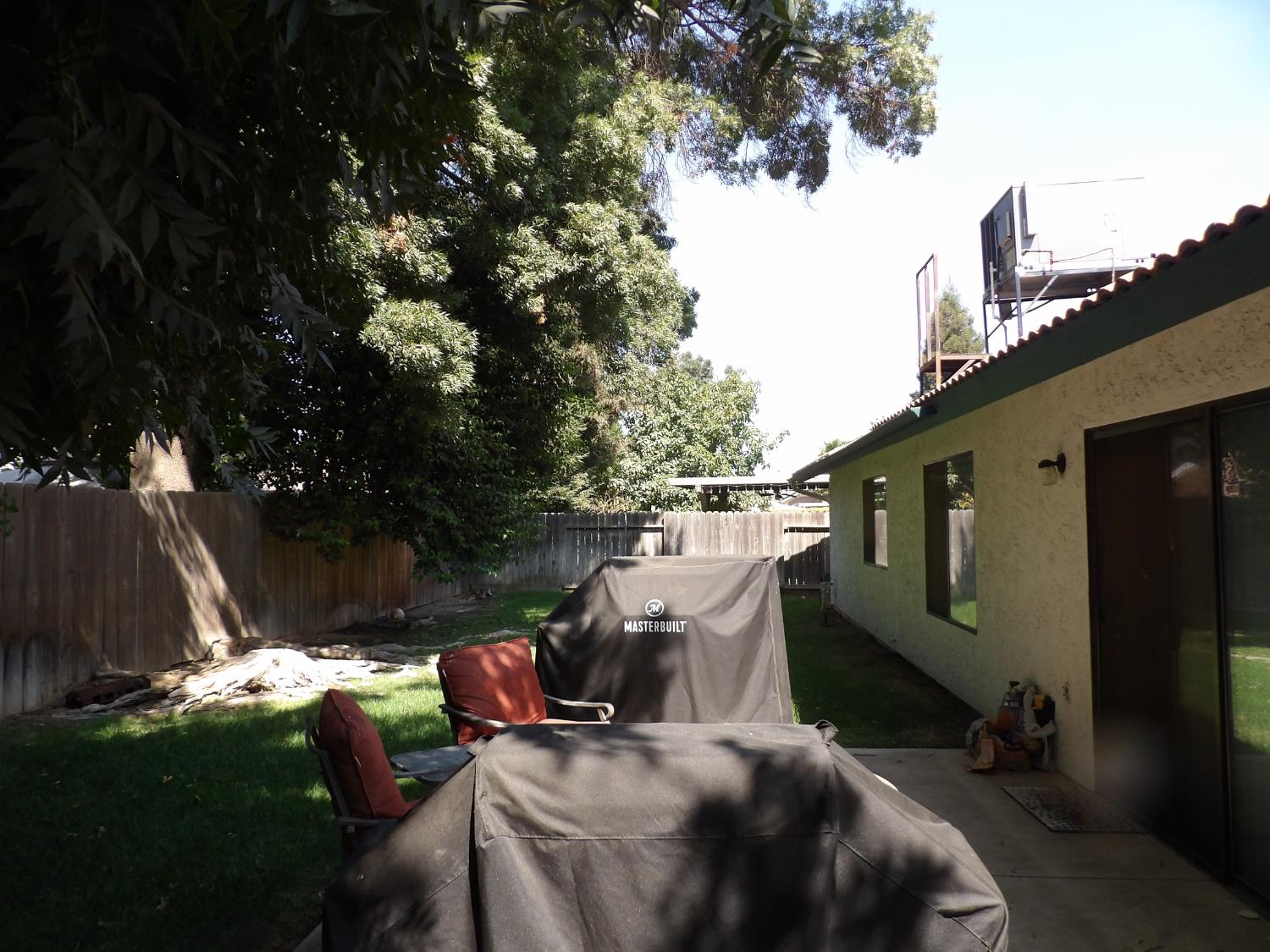 668 N Bundy Ave, Fresno, CA 93611